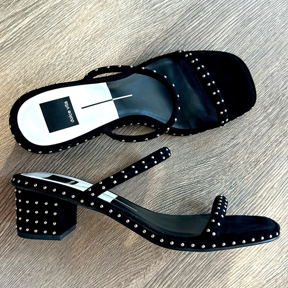 NWT never worn Dolce Vita Riya Studded Sandal - Black